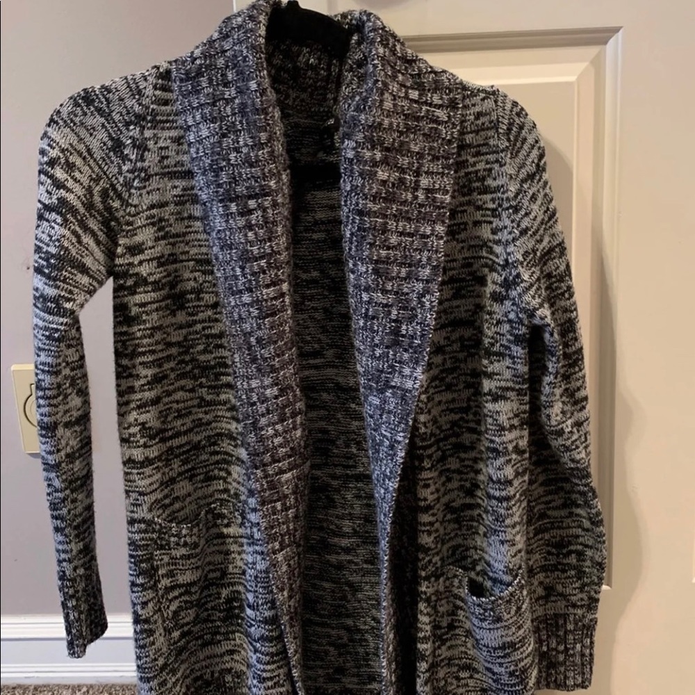 Cardigan, only been worn a few times, soft